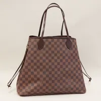 Louis Vuitton väska Neverfull MM, Ebene Damier canvas, ca 31x28x14cm, Cherry rödrandigt innerfoder, datumkod TJ2131, made in France 2011, smutsigt innerfoder, bruksslitage, dustbag medföljer, inga övriga tillbehör 