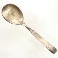 Serveringssked, längd 20cm, C.F Carlman, år 1936, originalask, silver Vikt: 70,5 g