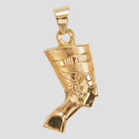 Hänge, Nefertiti, 25x11mm, 18K. Vikt: 1,1 g