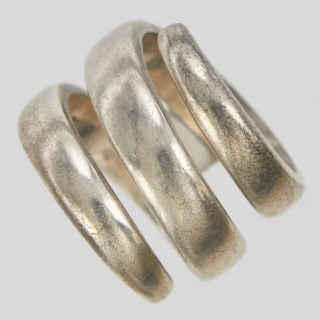 Silverring, Ø17, bredd:17mm, 925/1000. Vikt: 13 g