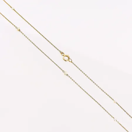 Collier, 44cm, odlade pärlor, Ø ca 2mm, bredd 0,5mm, i behov av nytt lås, 18K. Vikt: 1,6 g