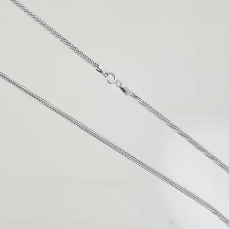 Halskedja ormlänk, längd 45 cm, bredd 2,2 mm, silver 925/1000 Vikt: 14,3 g