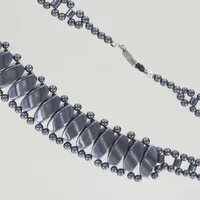 Collier stenar, längd 44 cm, bredd 10-16 mm