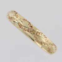 Ring mönstrad, stl 18 mm, bredd  3,5 mm, Schalin, 18k Vikt: 3,6 g