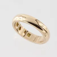 Ring, stl 17¼mm, bredd 4,4mm, höjd 2,35mm,  18k Vikt: 8,1 g