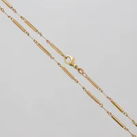 Collier med stavar, längd:42cm, bredd:0,5-2mm, 18K Vikt: 5,7 g