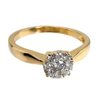 Diamantring, 18K guld, Diamanter 9 st - totalt 0,20ct, Guldfynd (GHA) 20091307, Ø17½ mm, bredd 2-6 mm, fint skick, ordinarie nypris hos Guldfynd 12 998 kr Vikt: 3,3 g