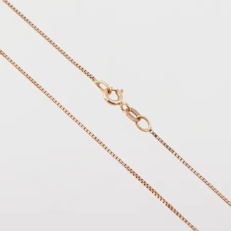 Collier Venezia, längd 40 cm, bredd 1 mm, 18k. Vikt: 2,4 g