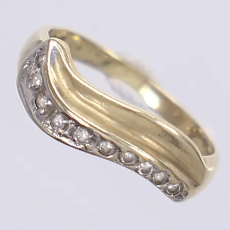 Ring med vita stenar, 16¾, bredd 2-6mm, 14K Vikt: 2 g