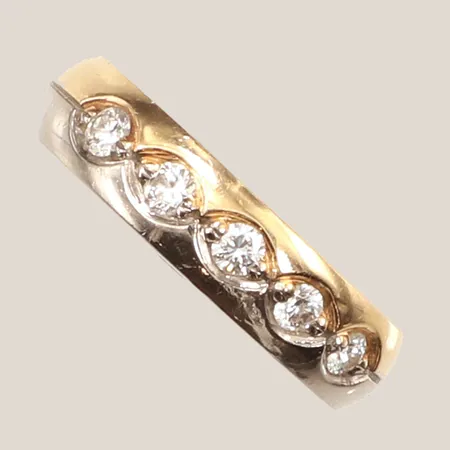 Ring diamanter 0,25ct enligt gravyr, stl 17, bredd 5mm, tvåfärgad, Schalins, 18K  Vikt: 6,8 g