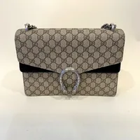 Väska Gucci Dionysus Medium, GG Supreme monogram canvas, mått ca 30x22x12cm, svart innerfoder, snr:020219563, dustbag. Skickas med postpaket.