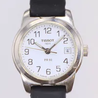 Damur Tissot PR 50 Ø24mm ref nr. J326/426 snr. RKQ-BB / 98377, går ej (i behov av batteribyte) med defekt läderband 