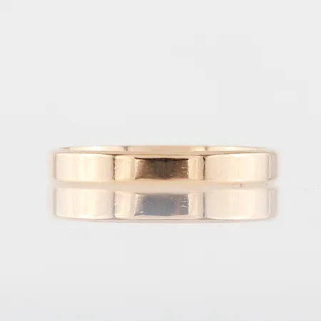 Ring slät 18k, stl 17mm, bredd 2,8mm, 18k  Vikt: 2,4 g