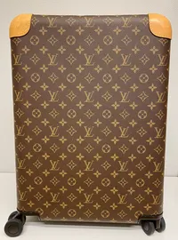 Resväska Louis Vuitton, Horizon 55 Heritage, nummer. BA4169, höjd ca 55cm, bredd ca 38cm, kvitto år 2019 Puerto Banús Skickas med postpaket.