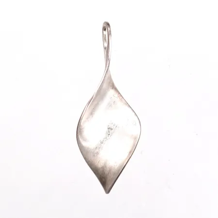 Hänge, delvis matterat, längd ca 6cm, GHA, 925/1000 Silver Vikt: 7,7 g