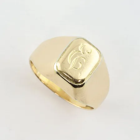 Ring med monogram, stl 15½ mm, bredd ca 3-10,5 mm,  Vikt: 3,7 g