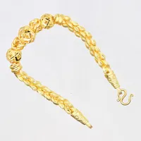 Armband, längd 17 cm, bredd 5-11 mm, thai guld, 1 Baht, nyskick, ask medföljer, 23K. Vikt: 15,2 g