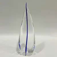 Skulptur, Hanne Dreutler, studio Åhus Sweden, år 1996, märkt HD-A2, glas, höjd ca 30cm, något repig, mindre tillverkningsfel Skickas med postpaket.