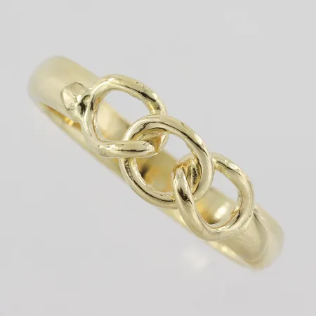 Ring , stl 20¾mm, bredd ca 4,27 - 6,42 mm, 18k  Vikt: 5,5 g