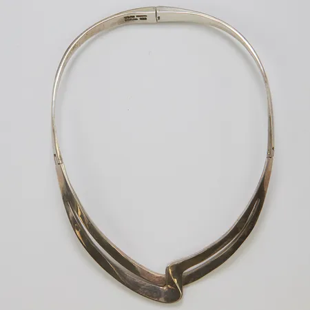 Silvercollier, stelt, innermått: 13,5x11cm, bredd: 9mm, 925/1000 Vikt: 91,9 g