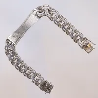 Armband Bismarck i vitguld med platta med diamanter 51xca0,01ct, BHG Stockholm 1971, 18K Vikt: 127,4 g