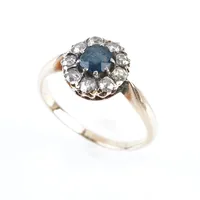 Ring , saffir och 9 gammalslipade diamanter, stl 18(55), Ø10mm, 14k Vikt: 3 g