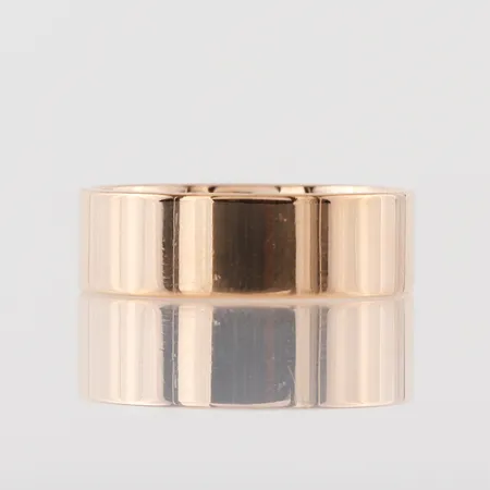 Ring slät, Kaplans Stockholm 1966, stl 20 ¼ mm, bredd 6,9 mm, 18 k. Vikt: 6,7 g