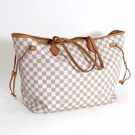 Väska Louis Vuitton, Neverfull NM GM, Damier canvas i färgen Azur, Datumkod: Fl3175, vecka 37 år 2015, kvitto från Birger Jarlsgatan i Stockholm 2015, smärre invändiga bruksfläckar, inga tillbehör 