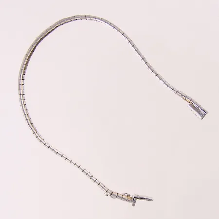 Armband halvstelt, längd: 18cm, bredd: 6,2mm, något skev, 925/1000 Vikt: 12,9 g