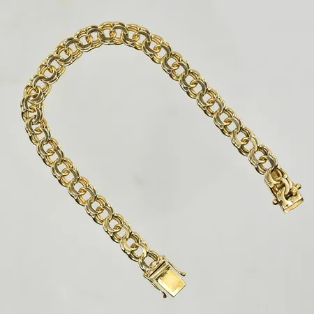 Armband Bismarck, längd 20½ cm, bredd 7 mm, ena låsåttan låser dålig, 18K. Vikt: 26 g