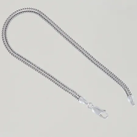 Armband, längd 19 cm, bredd 3,4 mm, ojämn, silver 925/1000 Vikt: 4,3 g