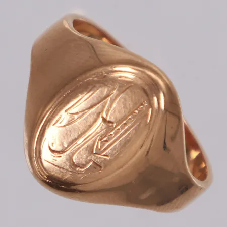 Klackring med monogram, stl 19¾, bredd: 3,7-16,3mm, sovjetiska stämplar, 14K  Vikt: 6,4 g