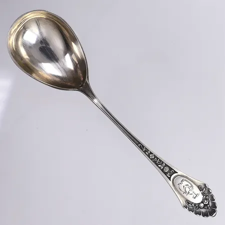 Sked, längd 14,5cm, gravyr, silver 875/1000 Vikt: 25,9 g