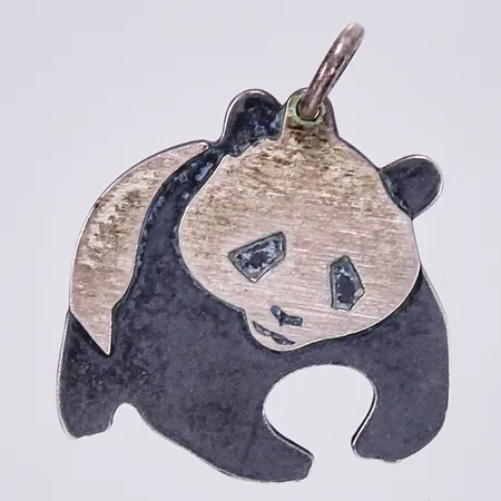 Hänge Panda, otydliga stämplar, längd ca 25mm,  925/1000 silver Vikt: 2,8 g