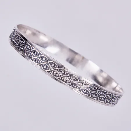 Armring, Ø ca6,3cm, bredd: ca 8mm, år 1970, 830/1000 silver Vikt: 13,4 g