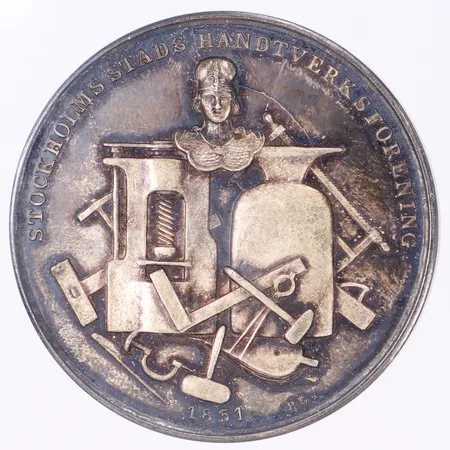 Belöningsmedalj, Stockholms Stads Handtverksförening, 1851, personlig gravyr, Ø38,3mm, silver  Vikt: 30,7 g