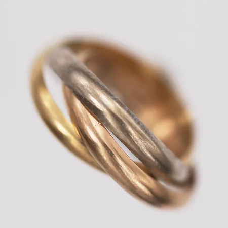 Ring, trefärgad, stl: 16¼, 18K guld Vikt: 5,1 g