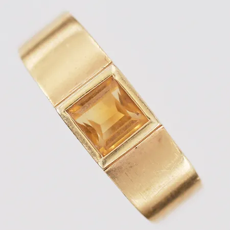 Ring med citrin, design: Golden Lady, stl:18¾, 18K Vikt: 6,7 g