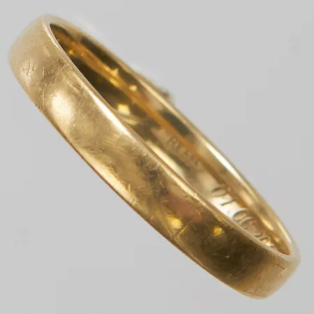 Ring, slät, Ø26½, bredd:4mm, gravyr, 14K. Vikt: 5 g