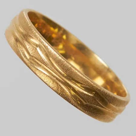 Ring, Ø20, bredd:5mm, Schalins, 18K. Vikt: 6 g