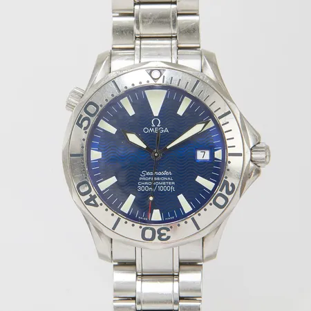 Herrur Omega Seamaster Professional, stål, automatisk, 41mm, ref: 168.1640, snr: 81427475, ca 2007, Cal. 1120, verknr: 81427475, safirglas, datum, heliumventil, stållänk, ref: 1610/930, total längd: 20,6cm, viklås med dykförlängning, inga tillbehör.