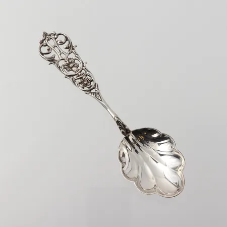 Serveringssked silver , längd 14 cm Vikt: 21,5 g