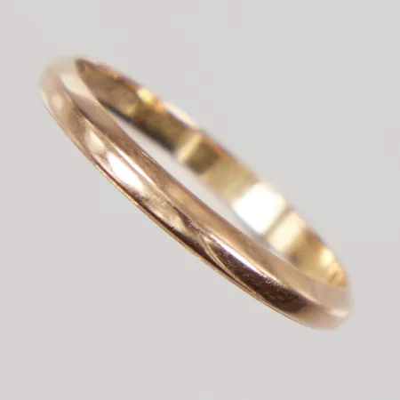 Ring stl 17½, bredd 2,2mm, gravyr, 18K Vikt: 1,8 g