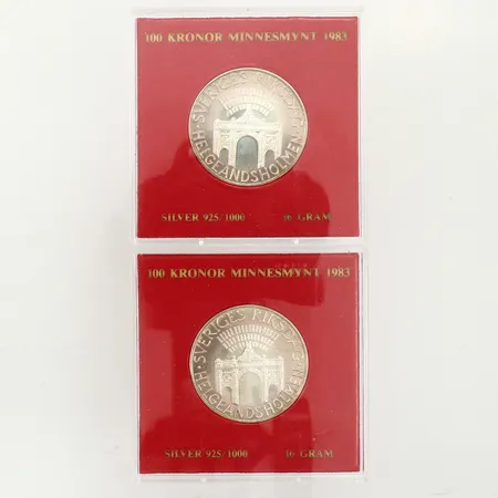 Två Minnesmynt, Ø32mm, Sveriges Riksdag Helgeandsholmen 1983, nominellt värde 100kr, plastetui, 925/1000 silver  Vikt: 32,3 g