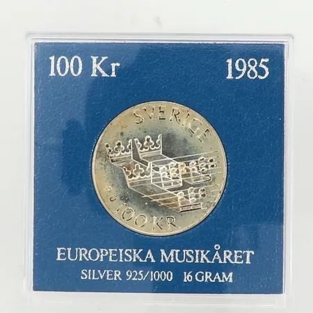 Minnesmynt, Europeiska Musikåret, 1985, nominellt värde 100kr, Ø32mm, plastetui, 925/1000 silver Vikt: 16,2 g