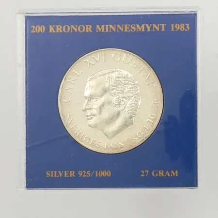 Minnesmynt, Carl XVI Sveriges konung i 10 år, 1983, nominellt värde 200kr, plastetui, silver, 925/1000 Vikt: 27,1 g