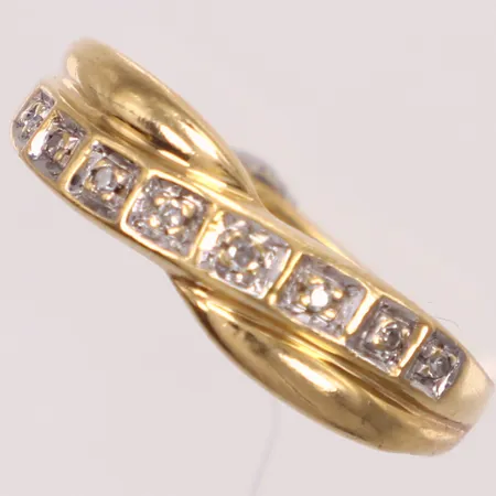 Ring med diamanter 8xca0,005ct 8/8 slipning, stl 16, bredd 2,5-5,3mm, Iduna Ab, 18K  Vikt: 3,1 g