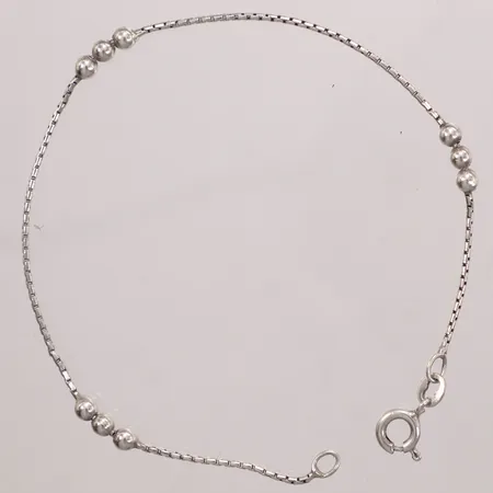 Armband med kulor, längd 19cm, bredd 3mm, 925/1000 silver Vikt: 2,1 g