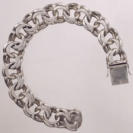 Armband, Bismarck, längd ca19cm, bredd 15mm, Esto Stockholm, år 1964, 830/1000 silver Vikt: 53,4 g