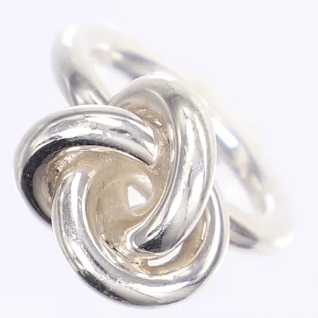 Ring, knut, stl 19¼, bredd 3-18mm, stämplad "MILA", silver 925/1000 Vikt: 18,1 g